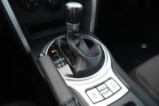 2017 Toyota 86 - Photo 15