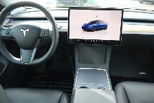 2022 Tesla Model 3 - Photo 13