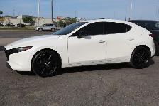2023 Mazda MAZDA3 - Photo 3