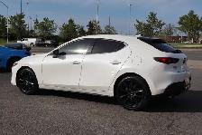 2023 Mazda MAZDA3 - Photo 5