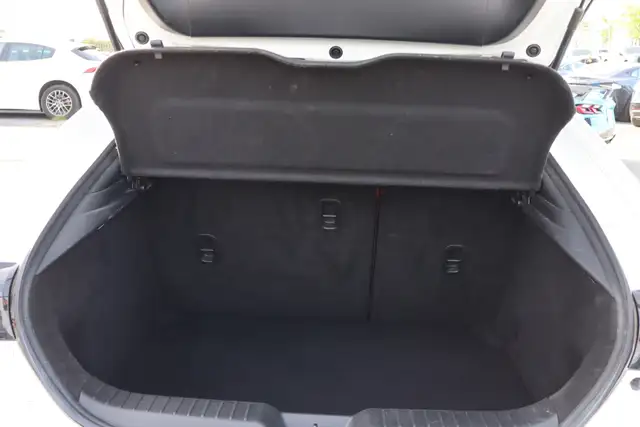 2023 Mazda MAZDA3 - Photo 34