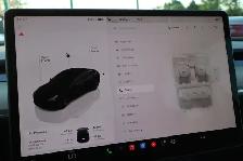 2023 Tesla Model 3 - Photo 24