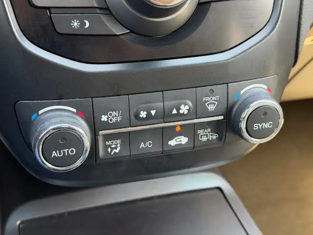 2013 Acura RDX AWD 4dr - Photo 12