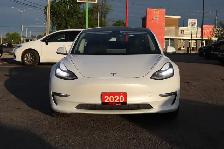 2020 Tesla Model 3 - Photo 2