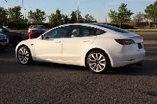 2020 Tesla Model 3 - Photo 5