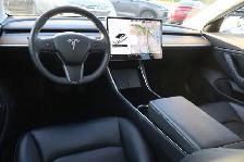 2020 Tesla Model 3 - Photo 14