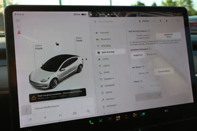 2020 Tesla Model 3 - Photo 23