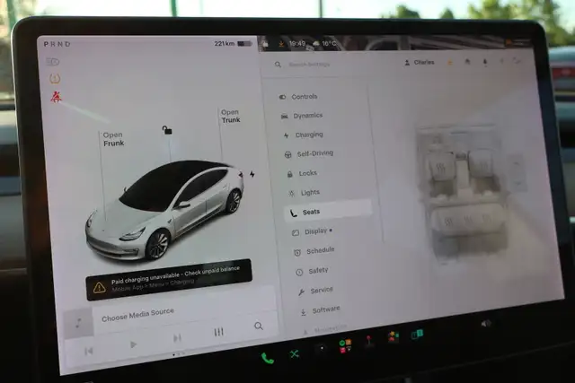 2020 Tesla Model 3 - Photo 25