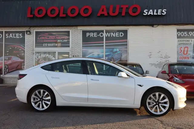 2020 Tesla Model 3 - Photo 28