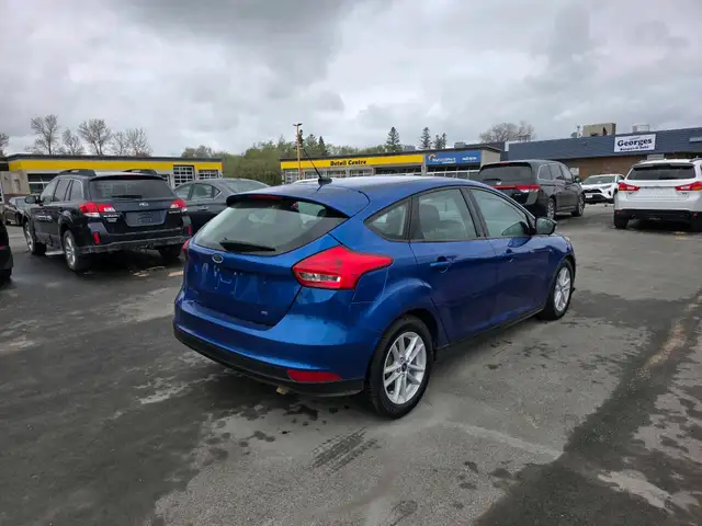 2018 Ford Focus SE Hatch - Photo 7