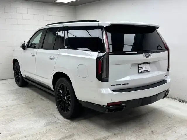 2024 Cadillac Escalade 4WD Sport | Diesel | - Photo 3