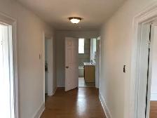 Charmant 4 ½ logement à louer. situé au centre de Sainte-Thérèse - Photo 3