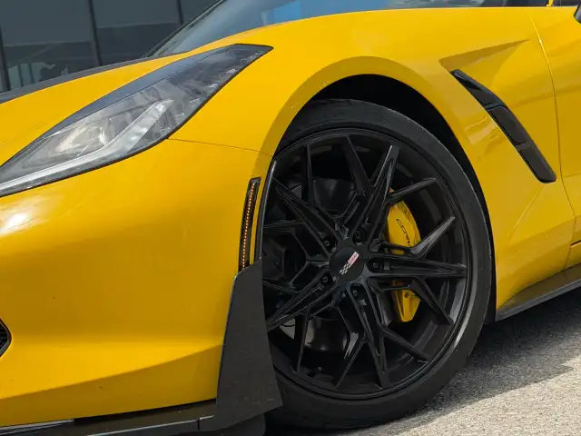 2015 Chevrolet Corvette - Photo 9