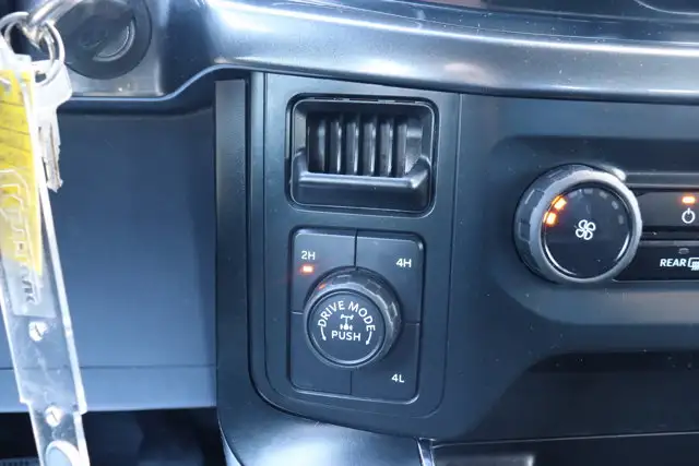 2023 Ford F-150 XL 4WD SuperCrew 5.5' Box - Photo 14