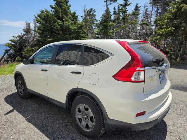 2015 Honda CRV - Photo 2