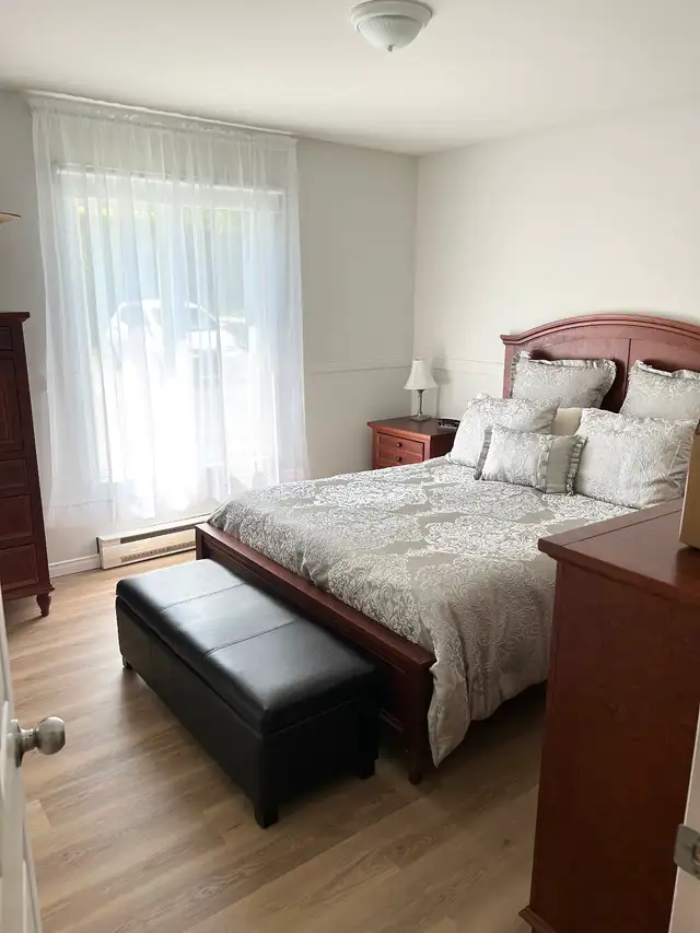 Sherbrooke Nord 4 1/2 Style condo à 1200$ par mois, 1er JUILLET - Photo 3