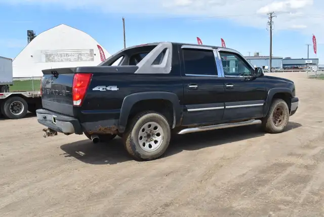 2006 Chevrolet Avalanche 1500 4WD - Photo 3