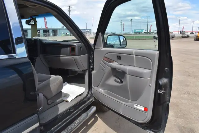 2006 Chevrolet Avalanche 1500 4WD - Photo 23