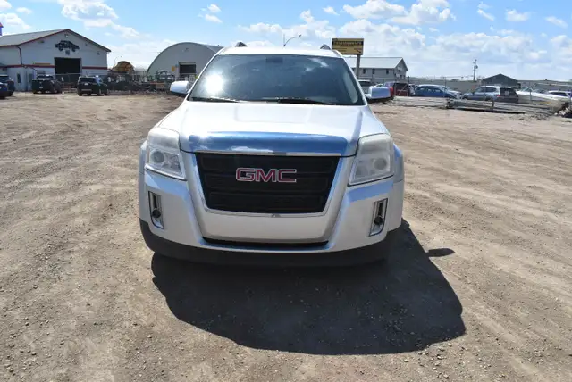 2011 GMC Terrain SLE - Photo 5