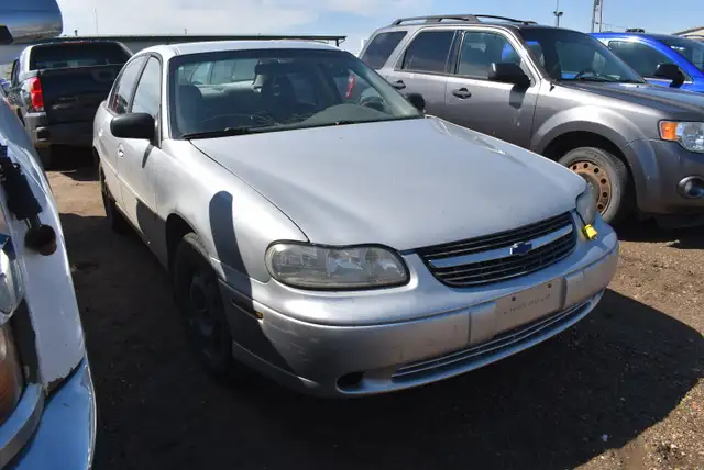 2001 Chevrolet Malibu - Photo 4