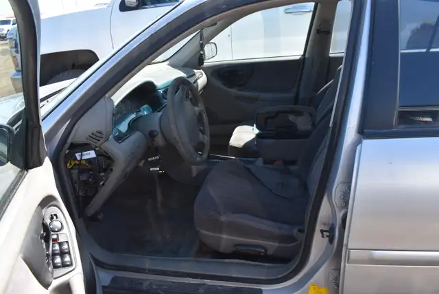2001 Chevrolet Malibu - Photo 8