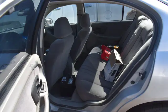2001 Chevrolet Malibu - Photo 16