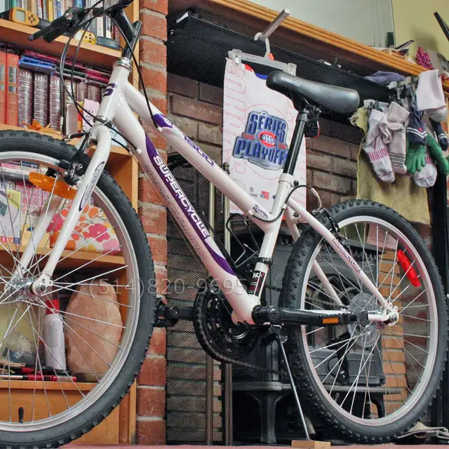 Vélo montagne femme 24' cadre TRÈS PETIT Supercycle SC1800 NEUVE - Photo 9