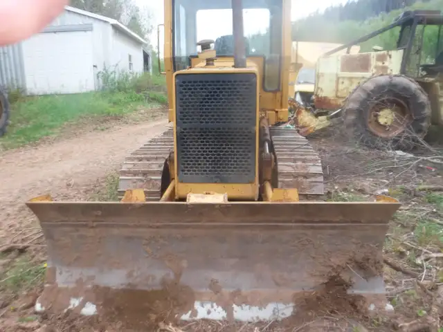 John Deere 450G bulldozer - Photo 3