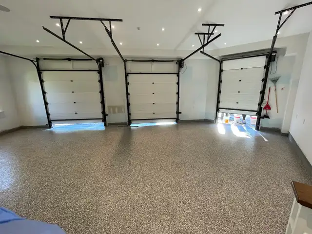 EPOXY GARAGE FLOORS AND PORCHES - Photo 4