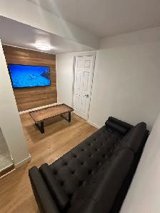 3 Bedrooms Downtown - Photo 3