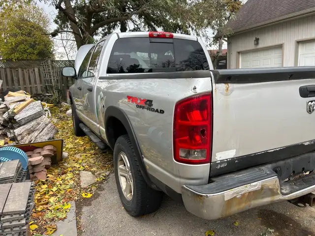 Dodge Ram - Photo 2