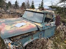 various old trucks - Photo 8