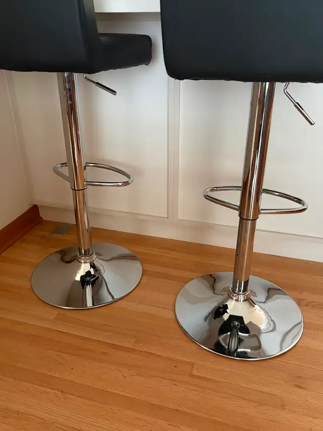 Bar stools - Photo 4
