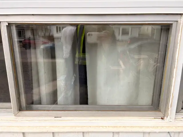 Professional Window Cleaning - Photo 5