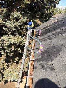 Professional Gutter Cleaning - Photo 2