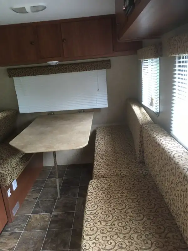 2013 Sportsman Trailer - Photo 2