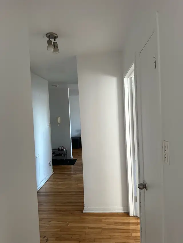 apartment for lease transfer - Photo 2