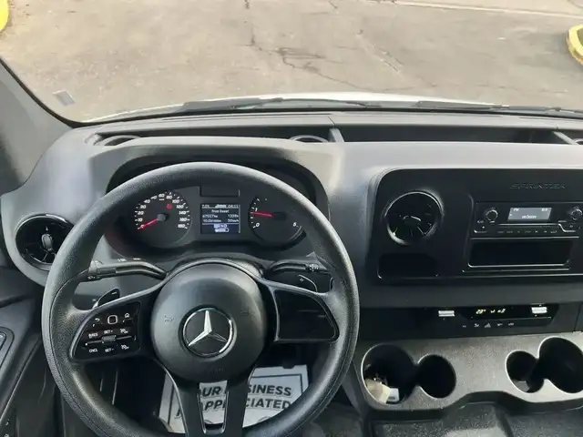 2023 Mercedes-Benz Sprinter Van CARGO 170WB - Photo 6