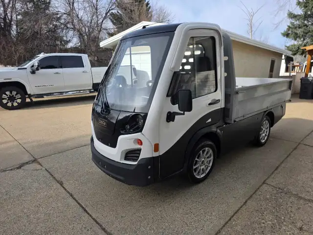 Club Car Low Speed Vehicle/Mini Truck (72 volt) - Photo 3
