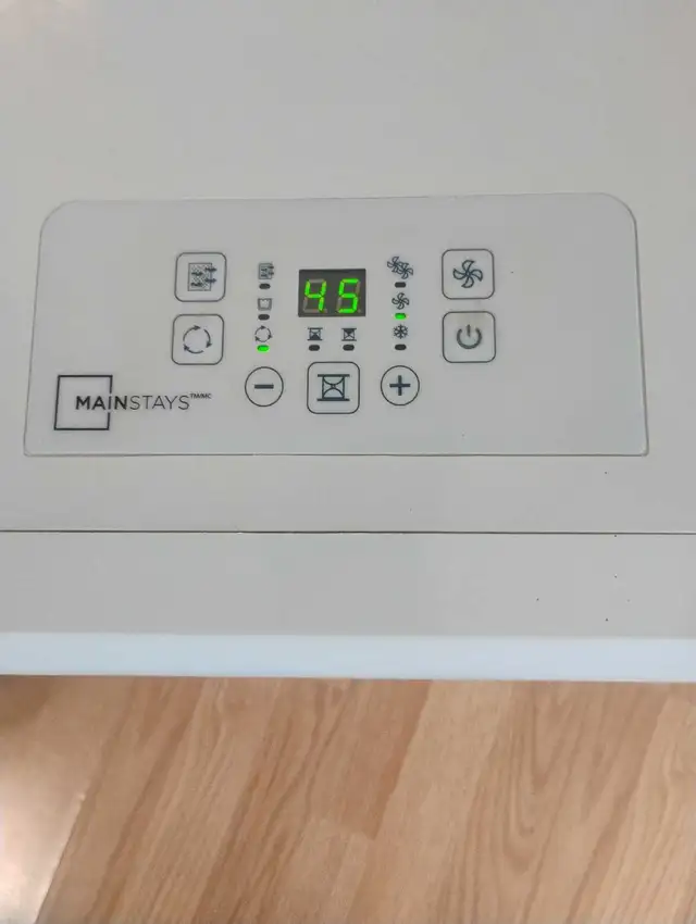 Dehumidifier - Photo 6