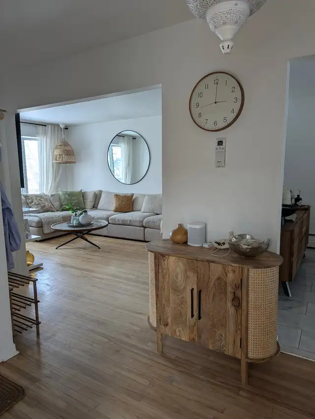 TRÈS BEAU GRAND 5 1/2 À LOUER À SAINT-LÉONARD, MONTRÉAL