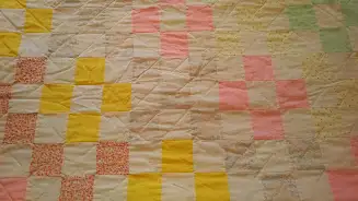 Handmade quilt - Excellent condition
