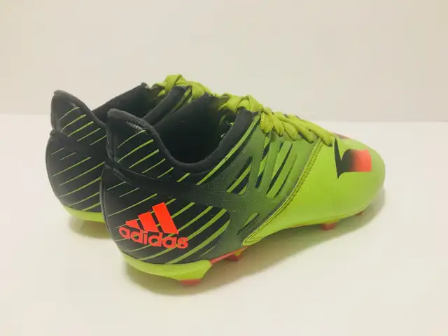 Chaussures soccer ADIDAS Enfant pointure 1 (ou 32) -  Bon état ! - Photo 4
