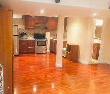 Rent 1 Bedroom basement apartment Brampton, Torbram/Sandalwood - Photo 2