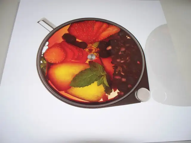 The Porthole-An infusion vessel by Martin Kastner - Photo 2