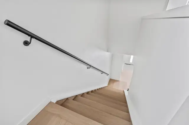 Brand New 4 Bedroom 3 bath Main floor Units.. Available!! - Photo 3