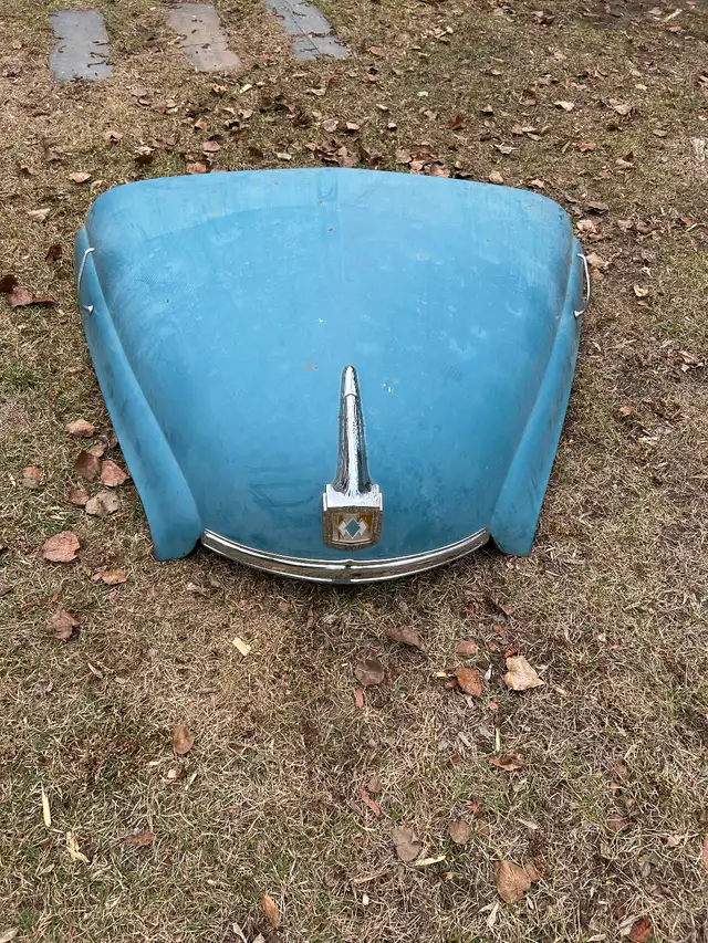 1951-53 IH hood