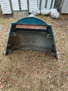 1951-53 IH hood - Photo 3