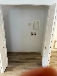 ANJOU. SOUS SOL. 4 ET DEMI NEUF. GRANDES CHAMBRES TRÈS ÉCLAIRÉ. - Photo 9