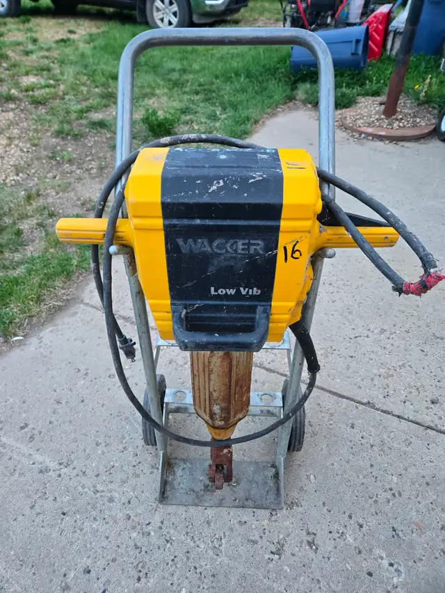 Jackhammer - Photo 2